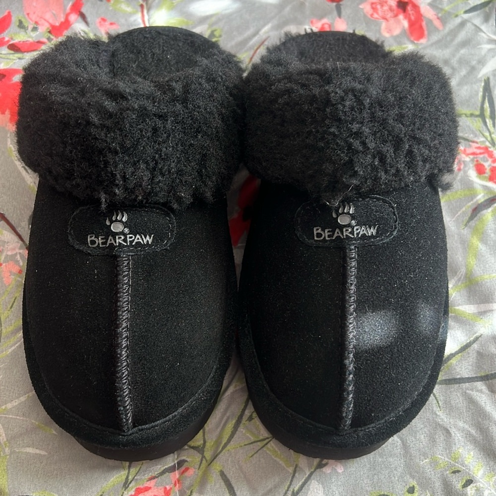 Black Bearpaw Retro Loki Slippers